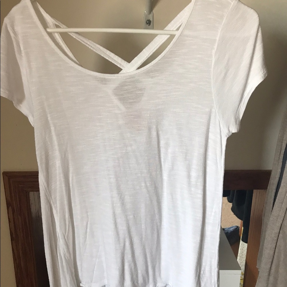 Plain white Tee
